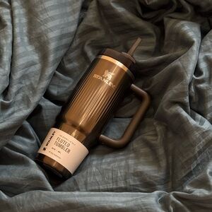 Stanley NEW The Quencher® H2.0 Fluted Tumbler | 30 OZ | 0.88 L